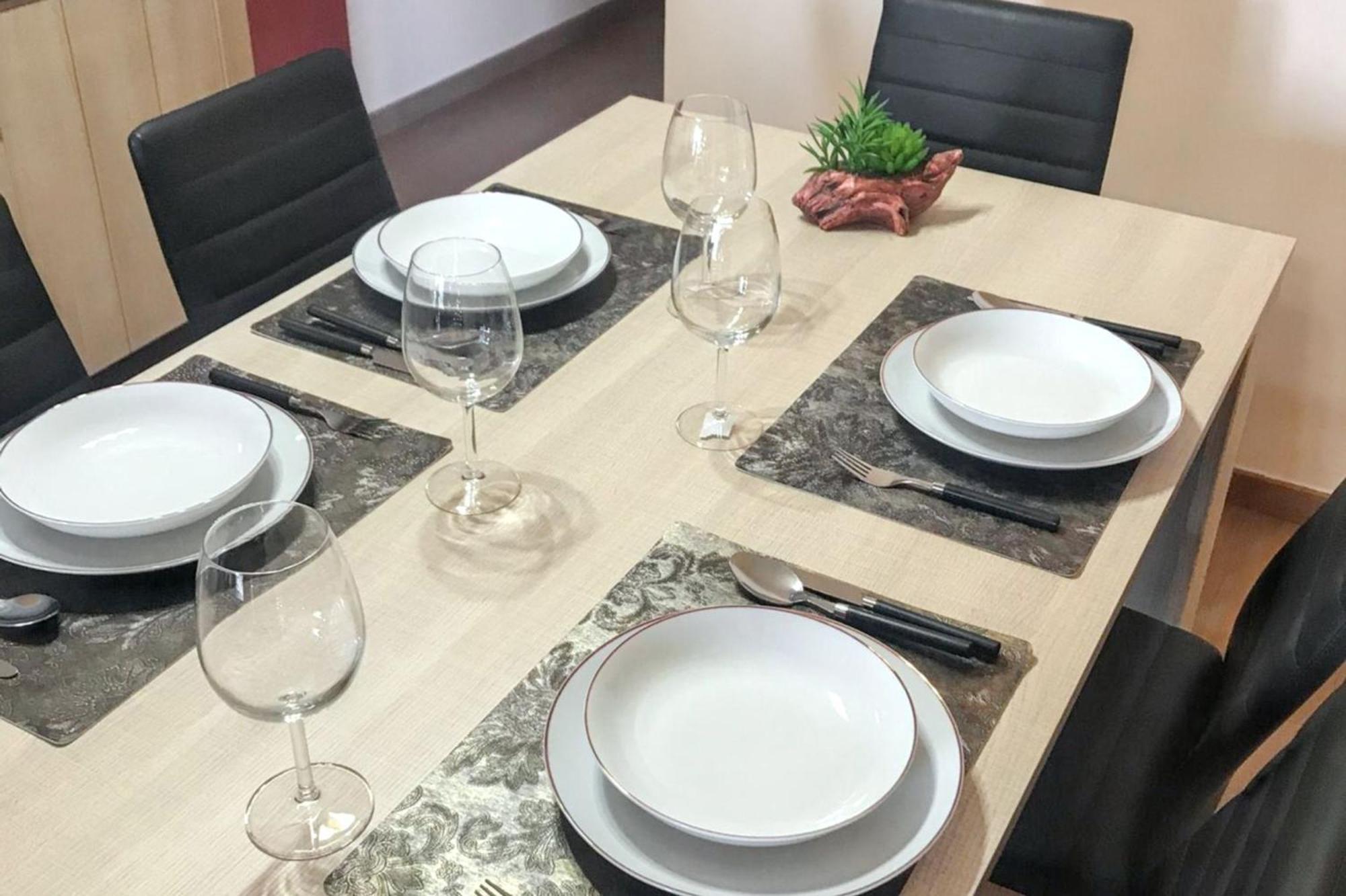 Comfortable Apartment In Malaga With Balcony And City View 81 M² Dış mekan fotoğraf